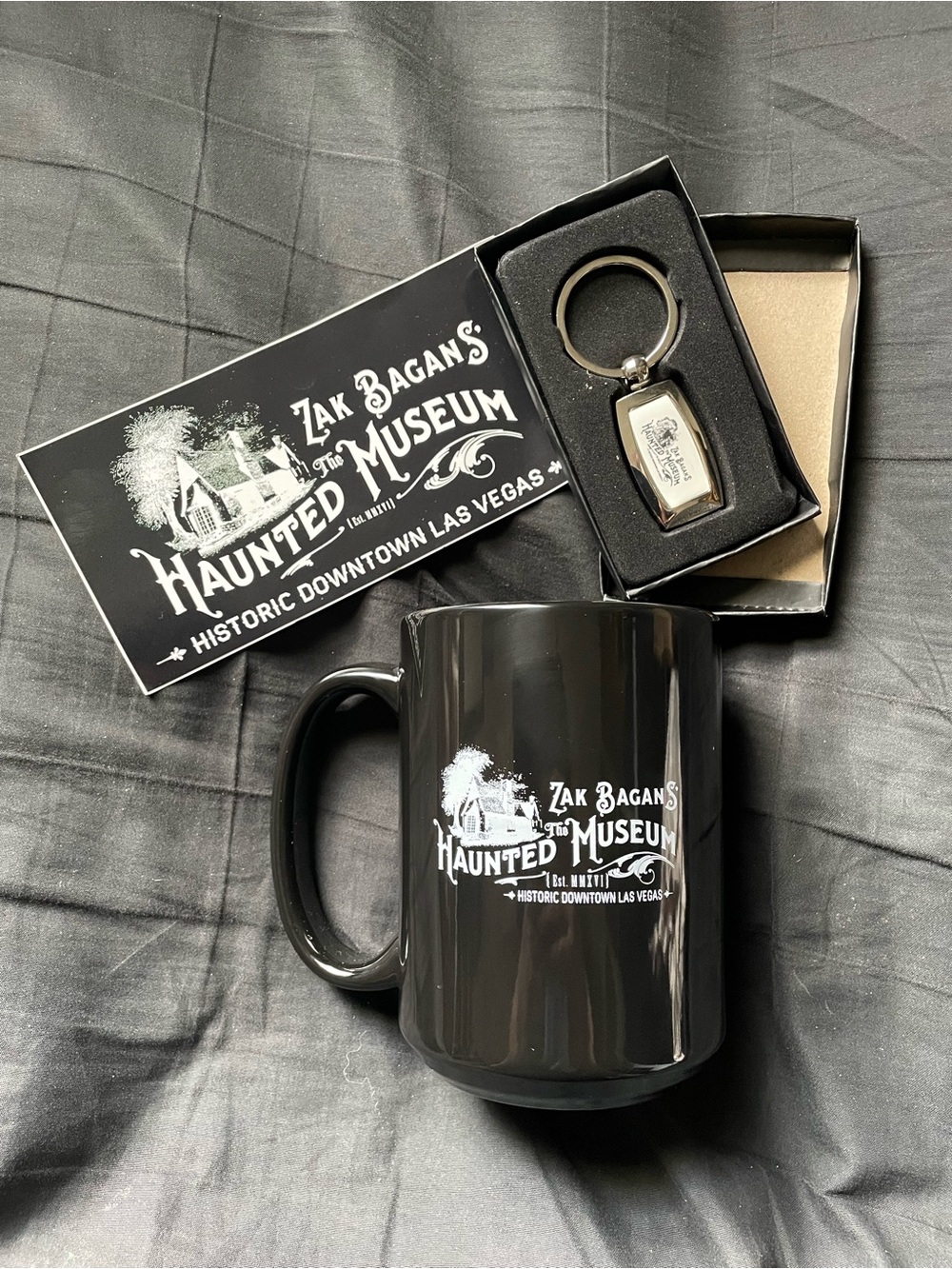 Zak Bagans’ The Haunted Museum Mug/Keychain